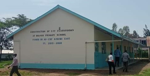 https://kisumu-east.ngcdf.go.ke/wp-content/uploads/2021/07/gallery-image-1.jpg